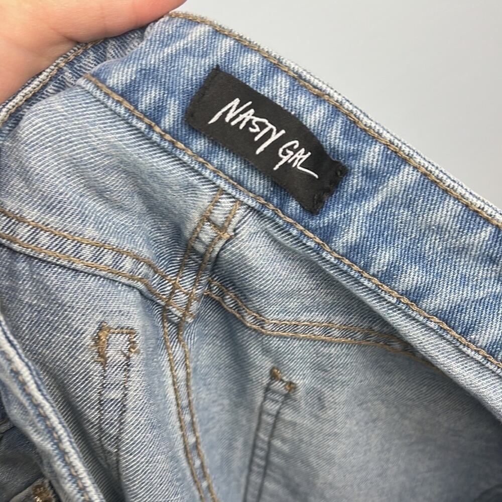 Nasty Gal heavily distressed high waisted jeans - Picture 10 of 12